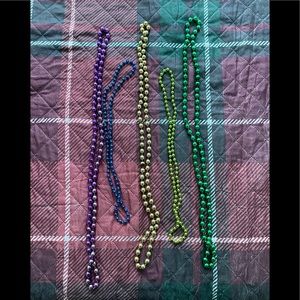 5x Vintage Mardi Gras beads various colors